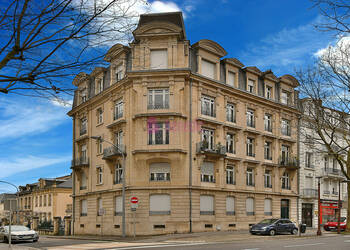 59845121a - Attribut alt par défaut.