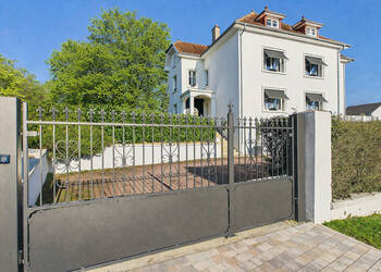 60213384a - Attribut alt par défaut.