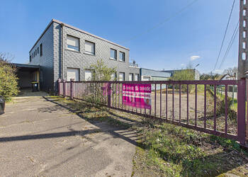 56905836a - Attribut alt par défaut.